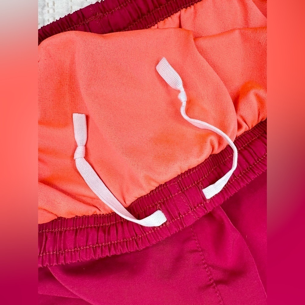 Nike Dri-Fit Tempo Running Shorts in Maroon/Orange Size Small - Picture 8 of 11